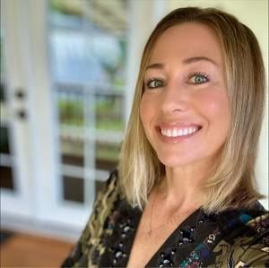 Meet your Posher, Christiana